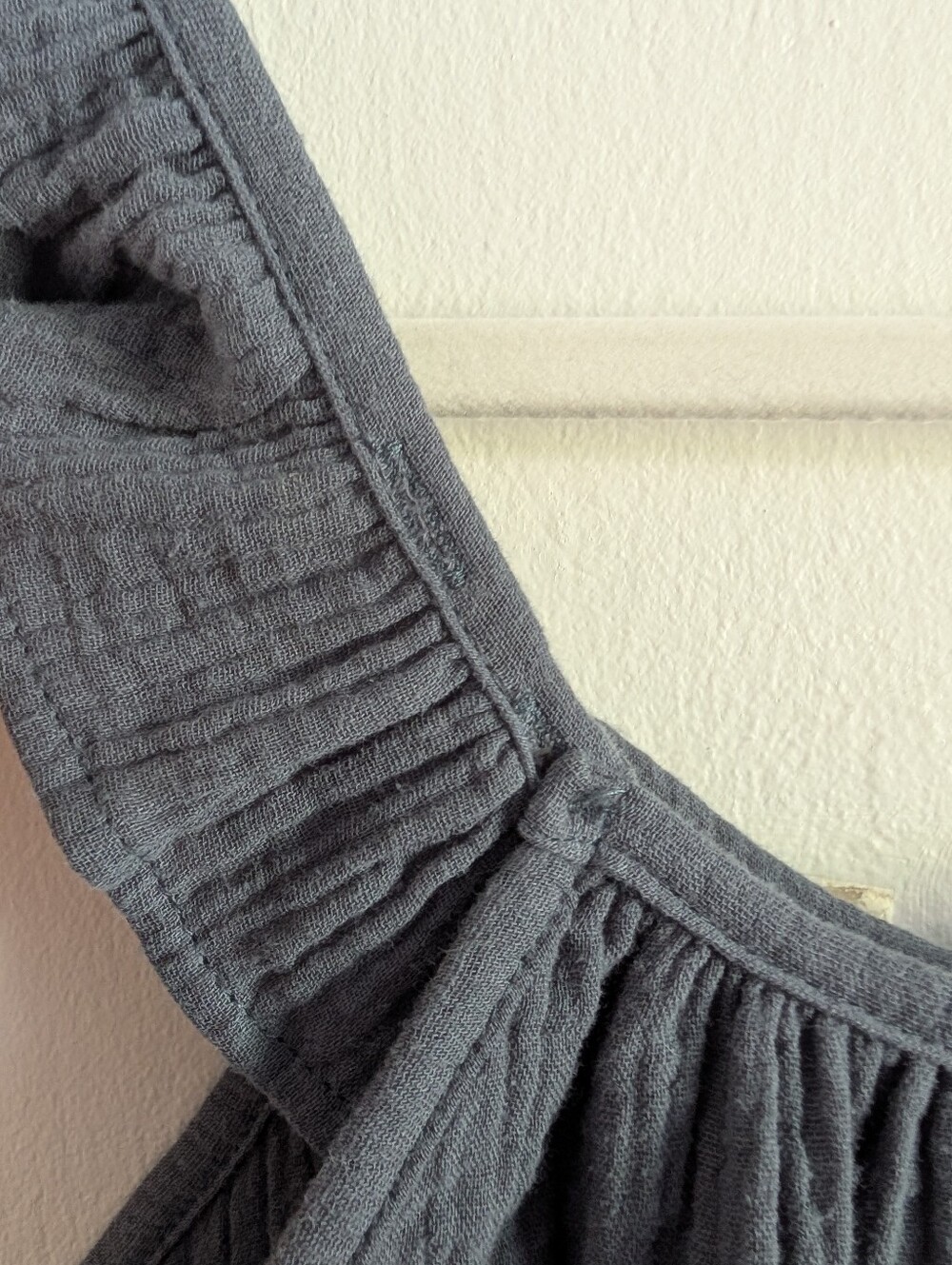 Flowy Cotton Tank - Picture 4 of 11